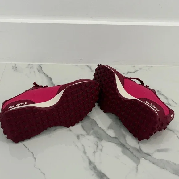 Figs Women's Sneakers - Red and Pink - Picture 4 of 5